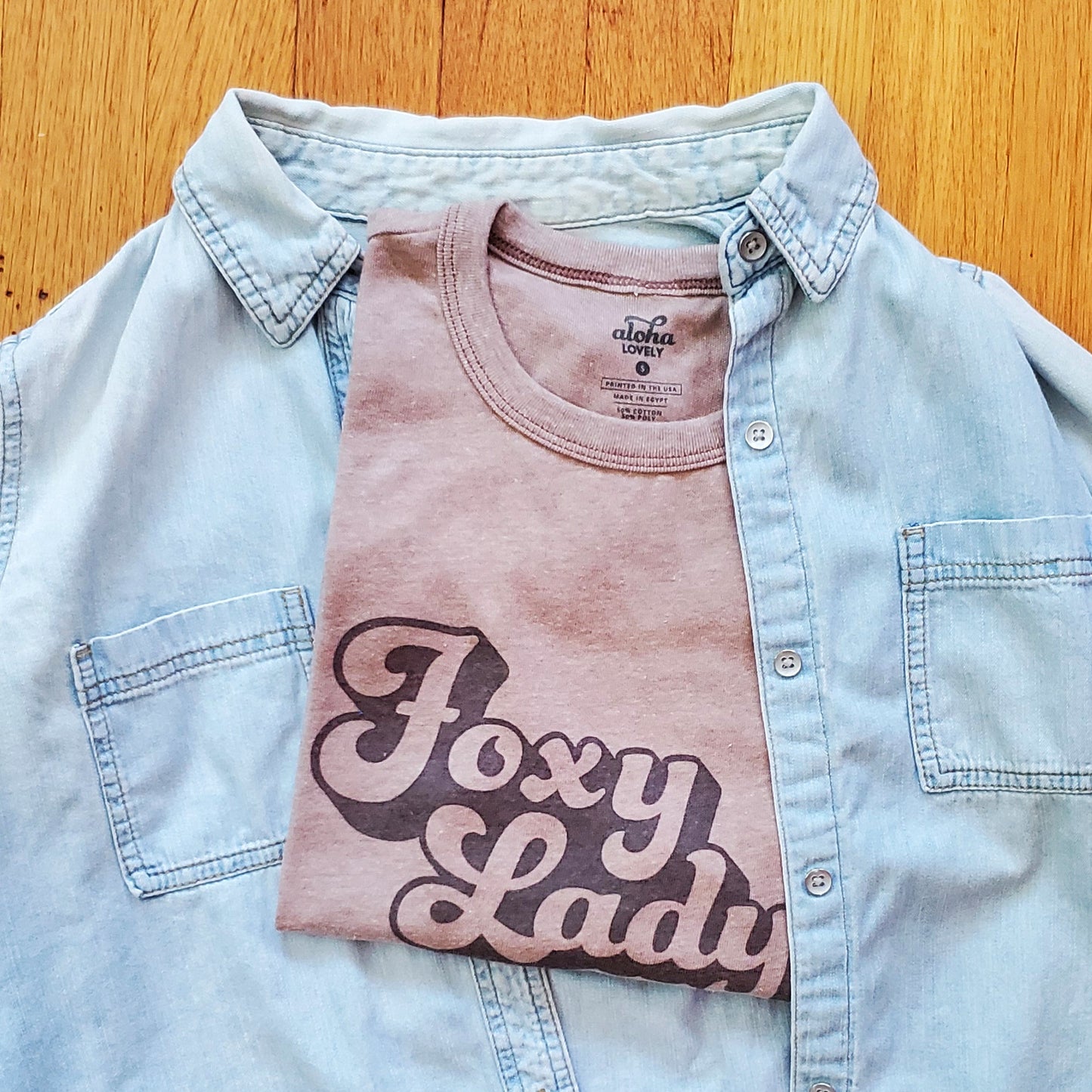 Foxy Lady Tee in Vintage Stone